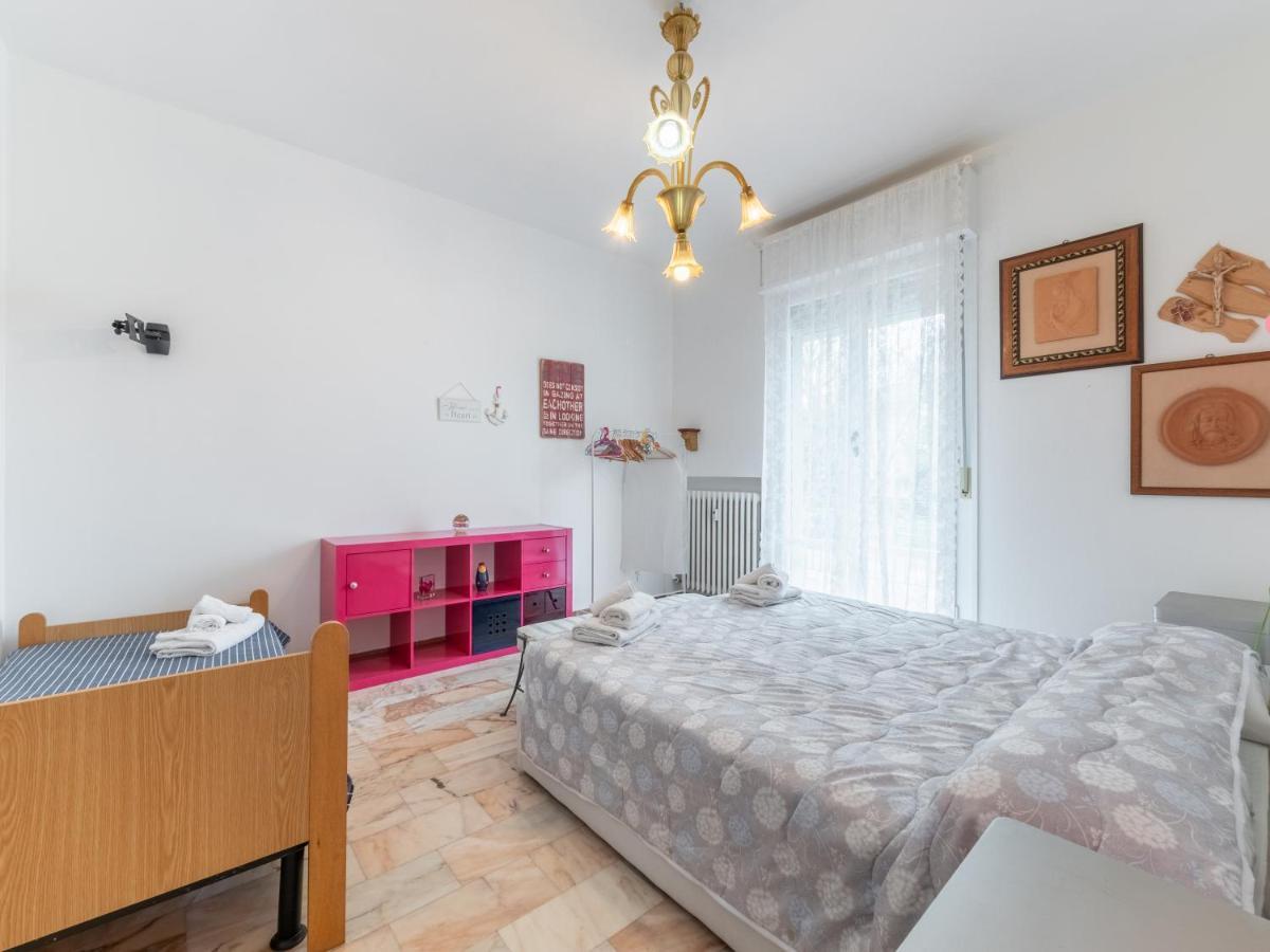 Flaminia Bright & Roomy Apartment بيزارو المظهر الخارجي الصورة